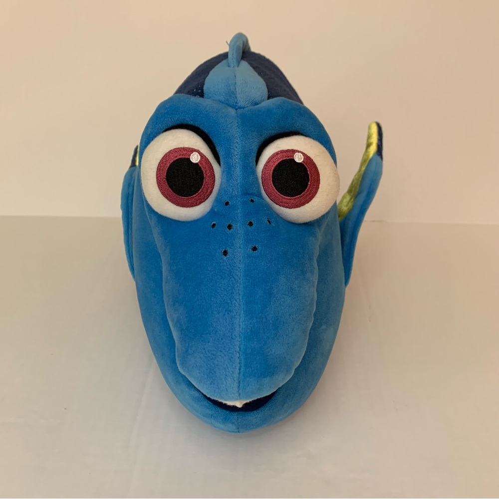 DISNEY. Plush Toy. Finding Dory. Approx 18" long.